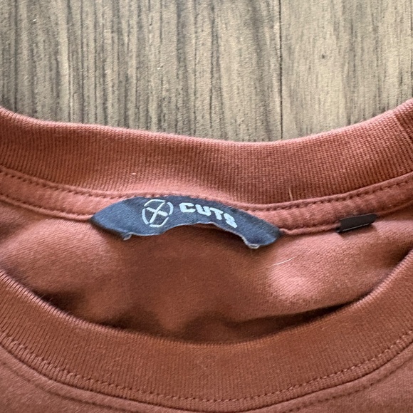 Cuts Clothing x Revolve Almost Friday Tee Cropped in Brown Jersey Tee Small - Picture 7 of 7